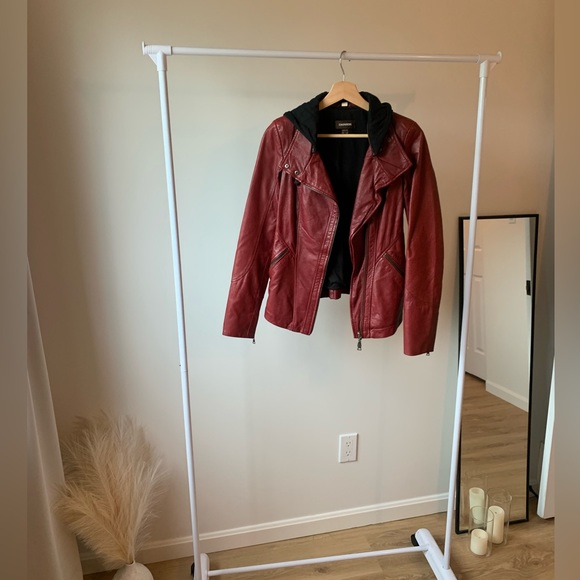 Danier - Leather Jacket - Picture 1 of 4